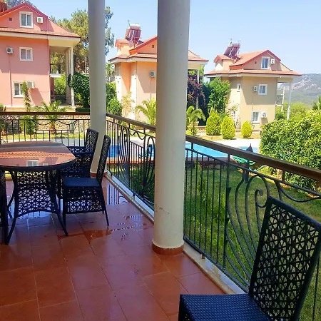 Fethiye Ovacik 4+1 Villa Hébergement de vacances *